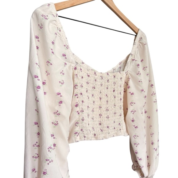 Floral Cream Top with Lavender Accents - Picture 9 of 9